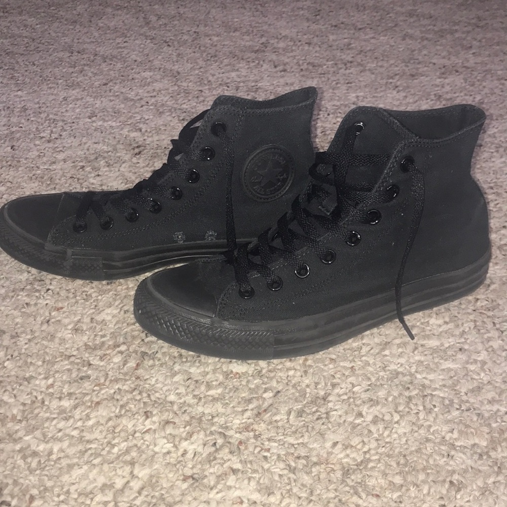 HIGH TOP CONVERSE